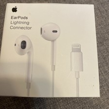 Apple EarPods Lightning Connector - new in open box