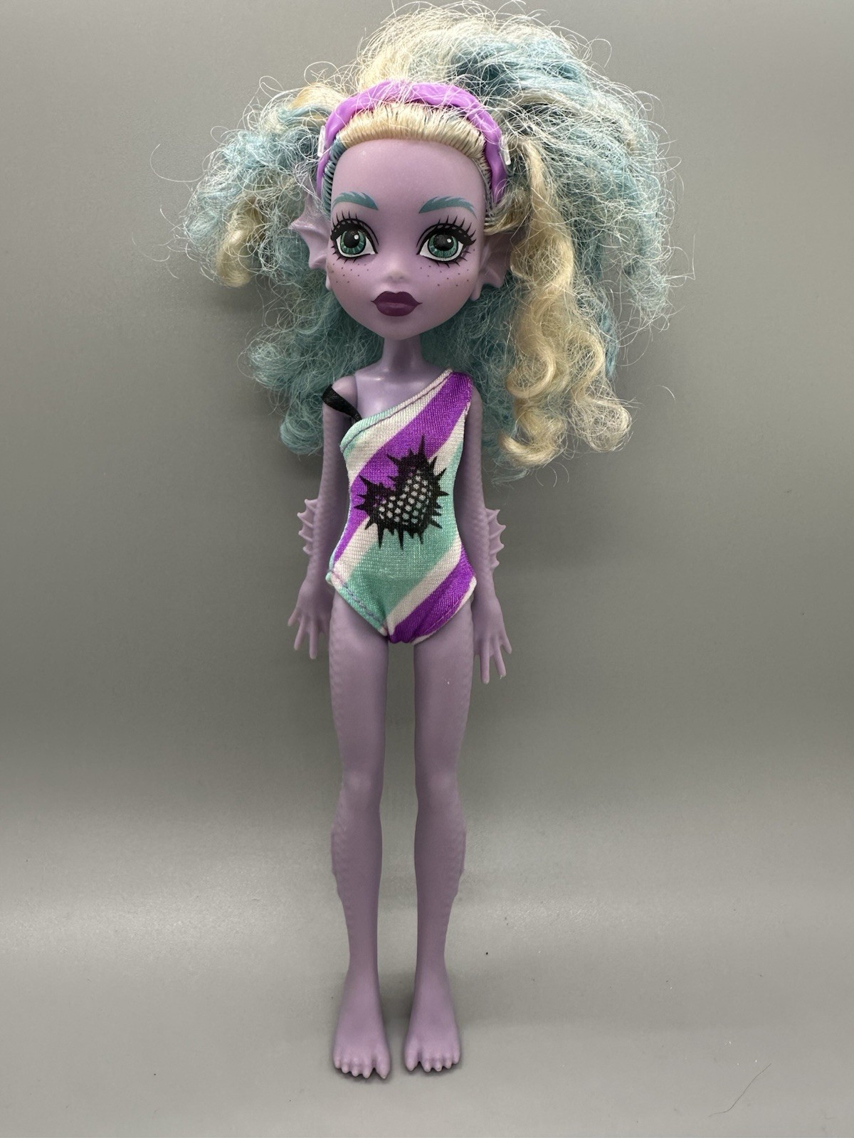 Mattel Monster High 2016 Kelpie Doll Lagoona Blue Little Sister Family