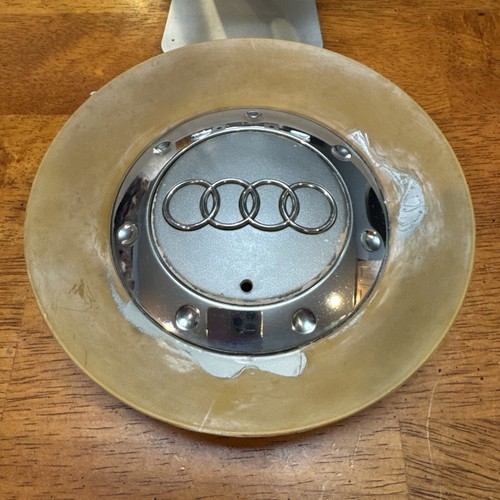 AUDI A4 05-09 GRAY/SILVER CENTER CAPS -SET OF 4 - 58788 - 8E0 601 165 MSRA - OEM - 第 6/11 張圖片
