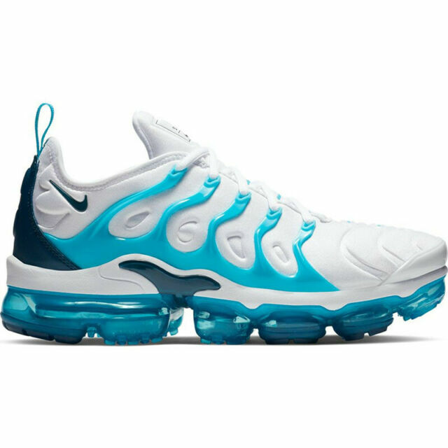 nike air vapormax plus all blue