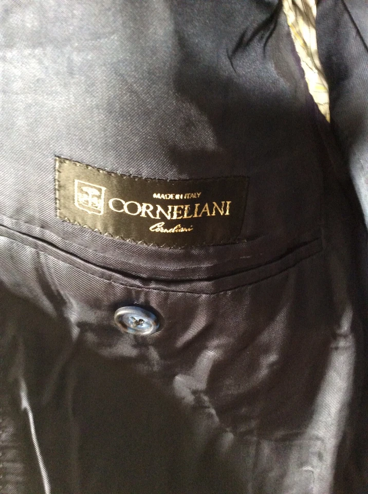 Corneliani BLAZER Mens 42L 2 BUTTON Super Fine Wool NAVY BLUE Lined - Image 4 of 4