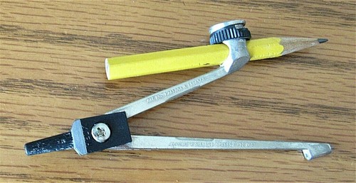 Vintage HELIX Drawing Compass With Pencil Holder Pat 2118106, 1261866, 70's