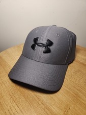 Under Armour Hat Cap Mens M/L Gray Black Logo UA Blitzing 3.0 Stretch Fit NWT
