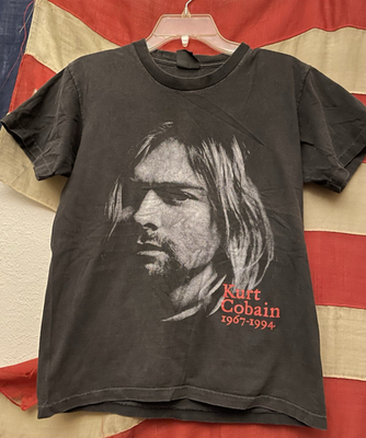 Vintage 90's Kurt Cobain Nirvana Memorial T Shirt Single Stitched