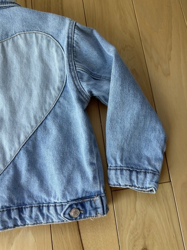 ZARA SIZE 3-4 YEARS GIRLS DENIM JACKET SNAP CLOSURE HEART THEME - Picture 10 of 11