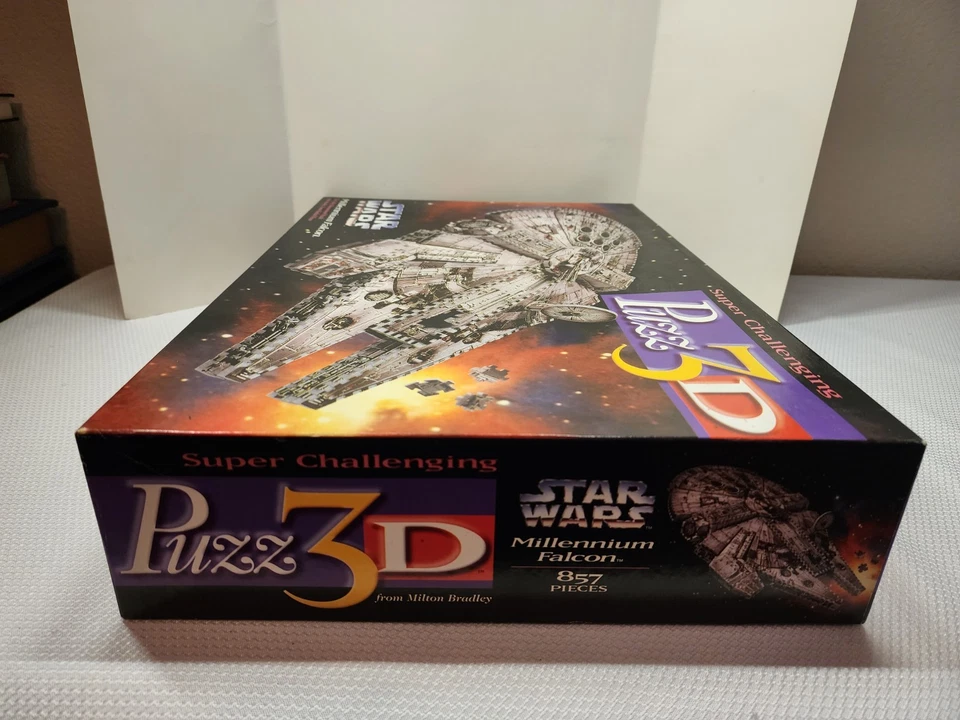 Rompecabezas Star Wars Halcón Milenario 3D Wrebbit, 857 piezas de espuma, edición 1995 Foto 3 de 4