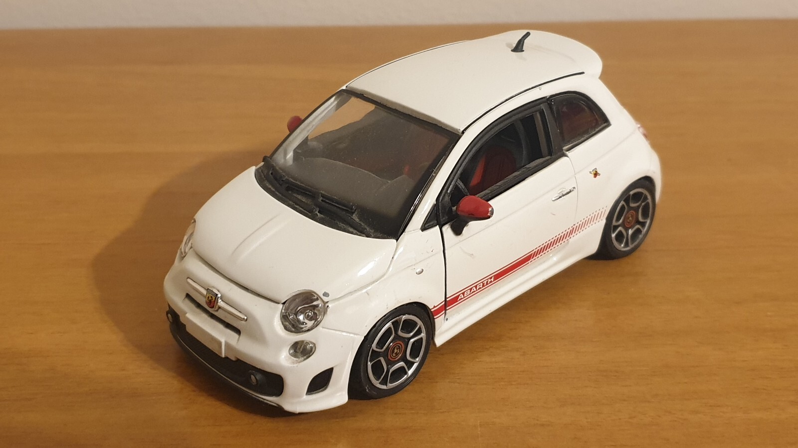 Foto 1 di 6