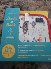Jaq Jaq Bird Doodle It Book 8 Reusable Pages