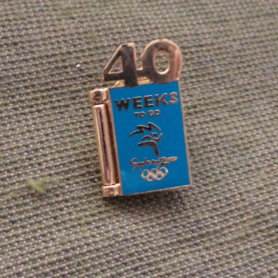 #P336.  SYDNEY 2000 OLYMPIC COUNTDOWN PIN - 40 WEEKS TO GO
