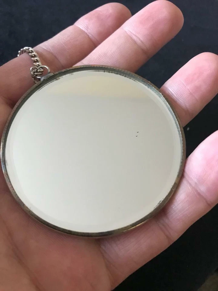 925 Sterling Silver, Mary and Jesus Ornate Repousse Round Mirror - Image 3 of 4