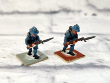 2x Vintage Miniature Figures Lead Toy Soldiers WWII Painted Army Men