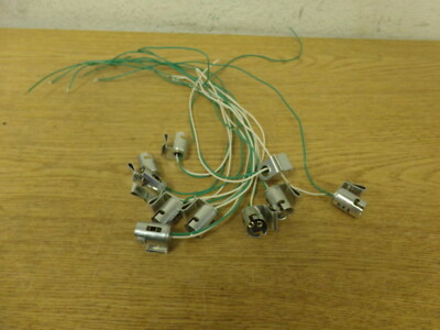 NEW Leecraft 12-245XP20B 75W 125V Light Socket Wire Harness, Lot of 10