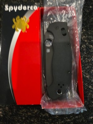Spyderco Manix 2 XL S30V DLC Blade Black G10 Handles C95GPBBK2 Authorized Dealer