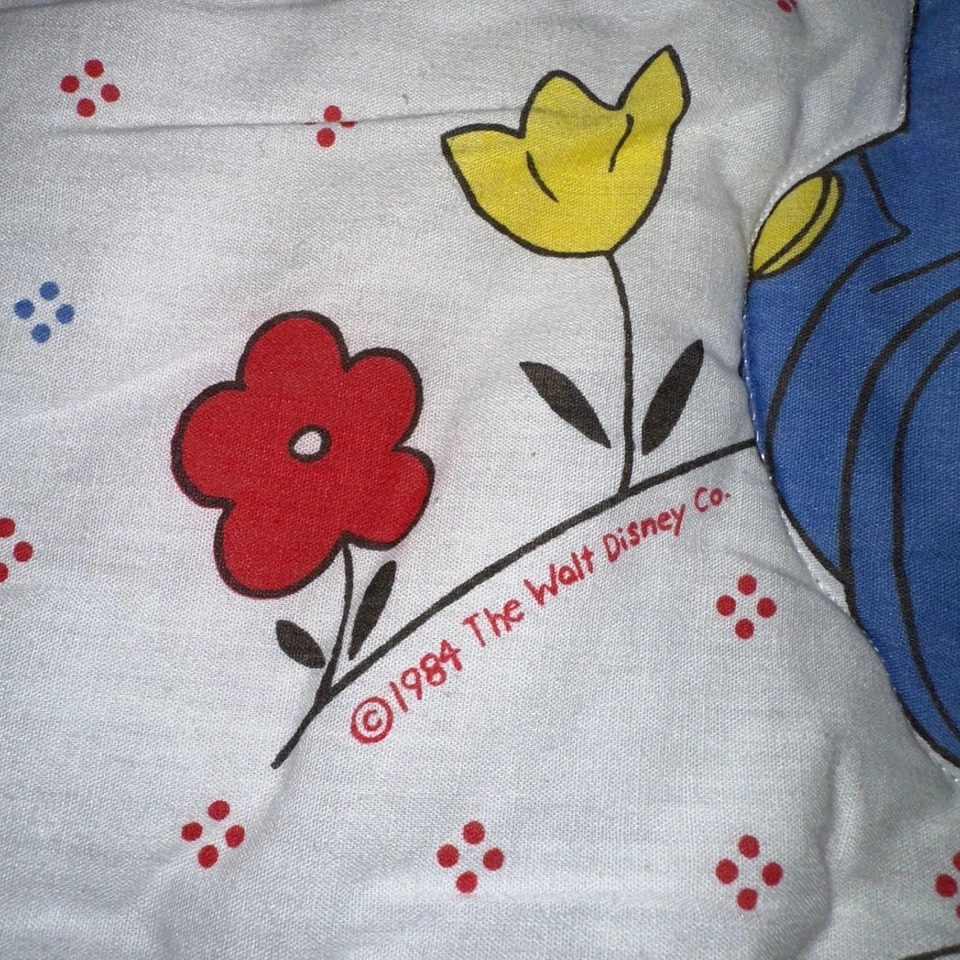 Vintage 1984 Disney Mickey Mouse Minnie Pluto Crib Blanket Quilt PRIMARY COLORS - Image 3 of 4