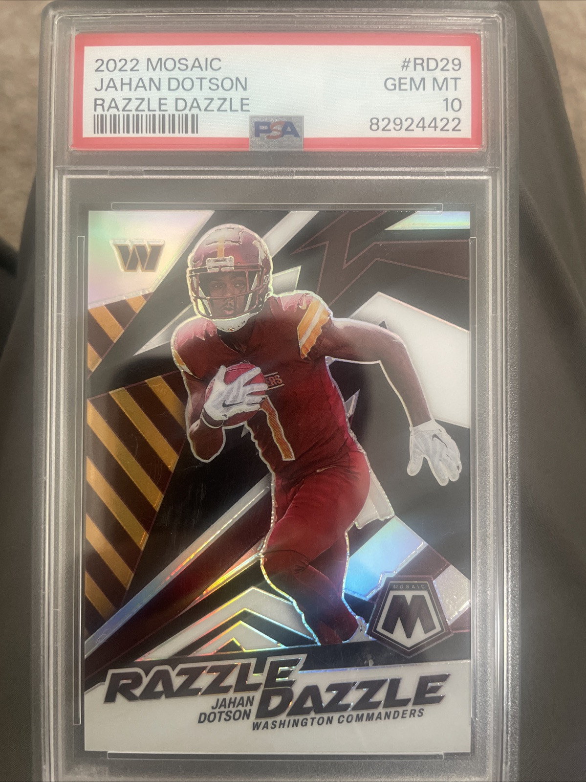 2022 Mosaic Jahan Dotson Razzle Dazzle Prizm Rookie RC #RD29 PSA 10 Commanders