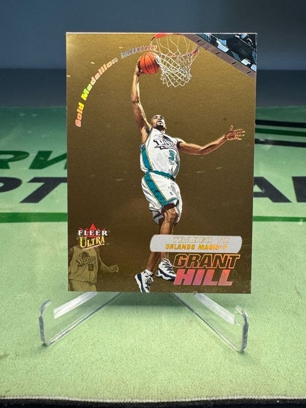 2000-01 Fleer Ultra Grant Hill Gold Medallion #97G- Detroit Pistons