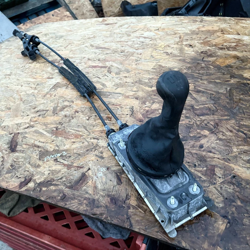 Skoda Fabia MANUAL GEAR SELECTOR 2007-2014 - Image 4 of 4