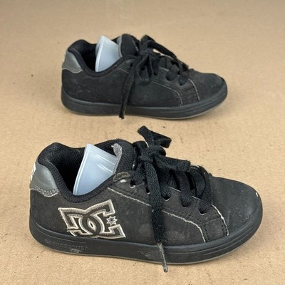 DC Shoes Youth Court Graffik Black Leather Skate Shoes ADBS100019A Size 11C