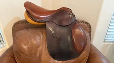 17" Brown Nelson Pessoa Close Contact Horse Saddle - Used