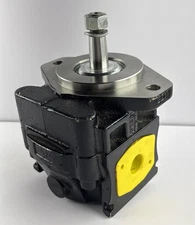 CAT OEM 610-2517 Hydraulic Fan Gear Motor Caterpillar thumbnail 2