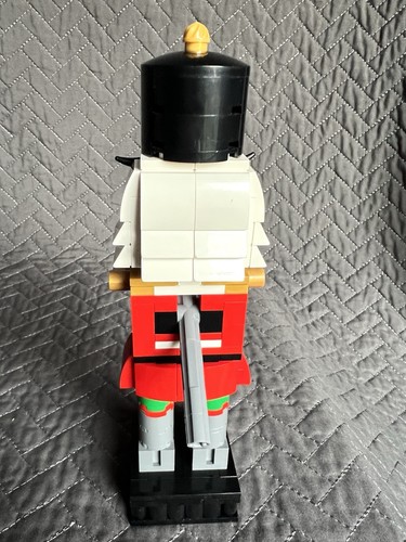 LEGO Seasonal Nutcracker 40254 Limited Edition Holiday Christmas COMPLETE - Picture 5 of 6