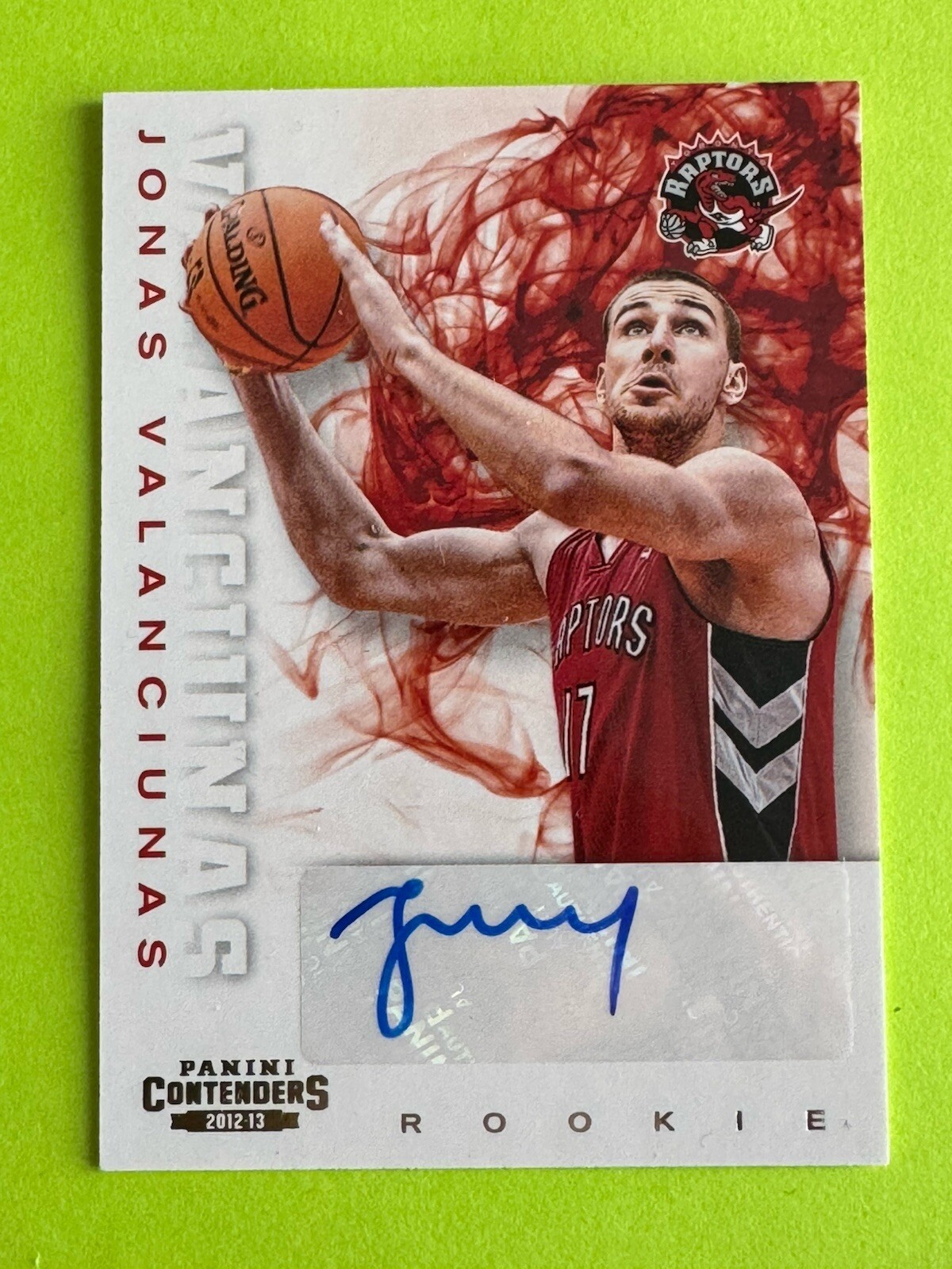 Jonas Valanciunas 2012 Panini Contenders #284 RC Rookie Auto Autograph