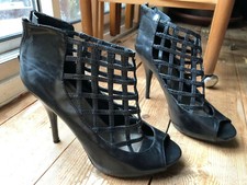 ❤️Sexy ATMOSPHERE Black Faux Leather Peep Toe Caged Stiletto Heels UK7 EU40