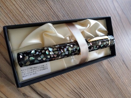 New Japan Fountain Pen KING Raden Work Shell chips - Picture 3 of 11