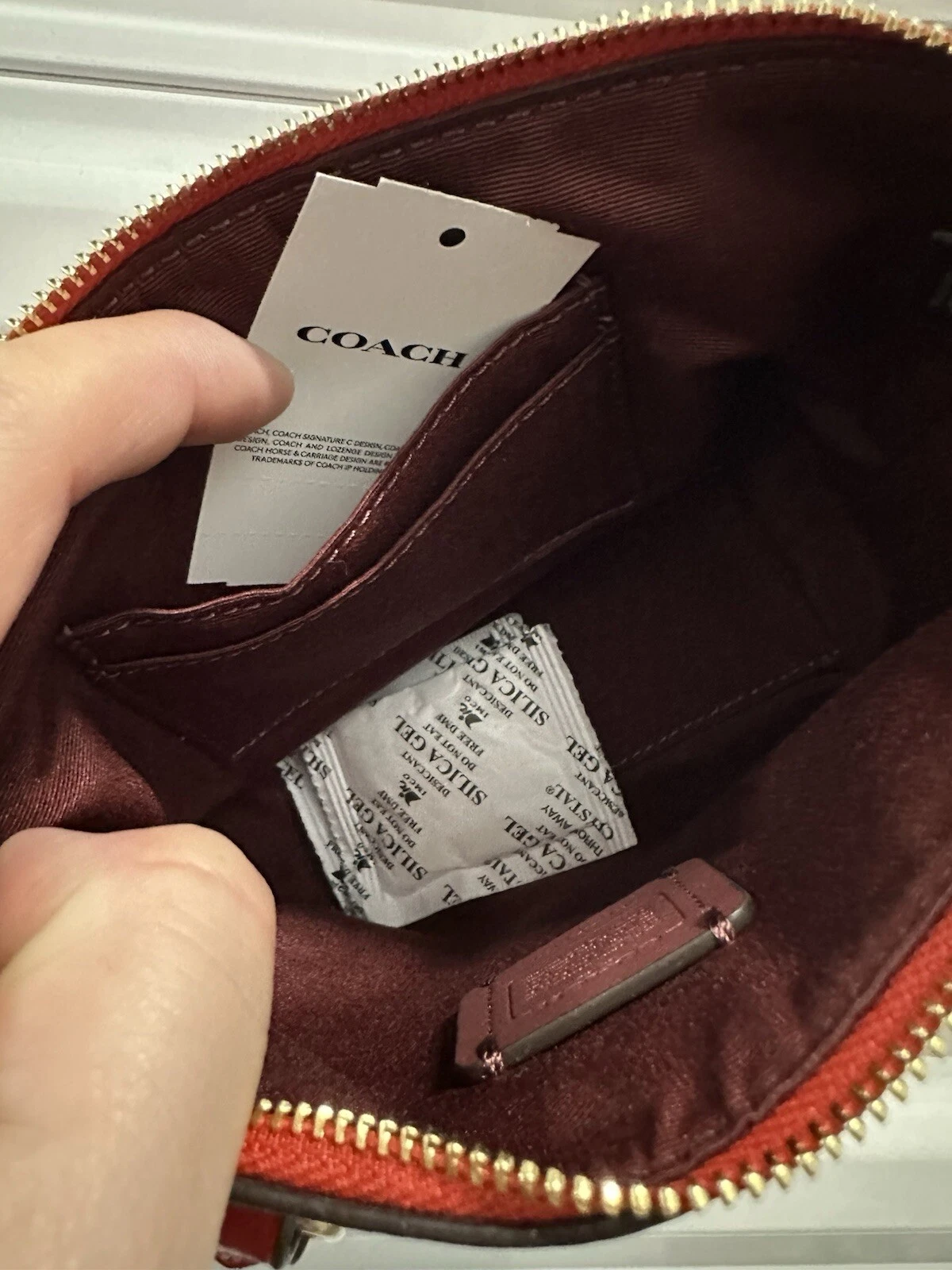 Borsa a tracolla Coach Ca721 Mini Gallery nuova con etichette in tela e pelle firmata Miami rossa