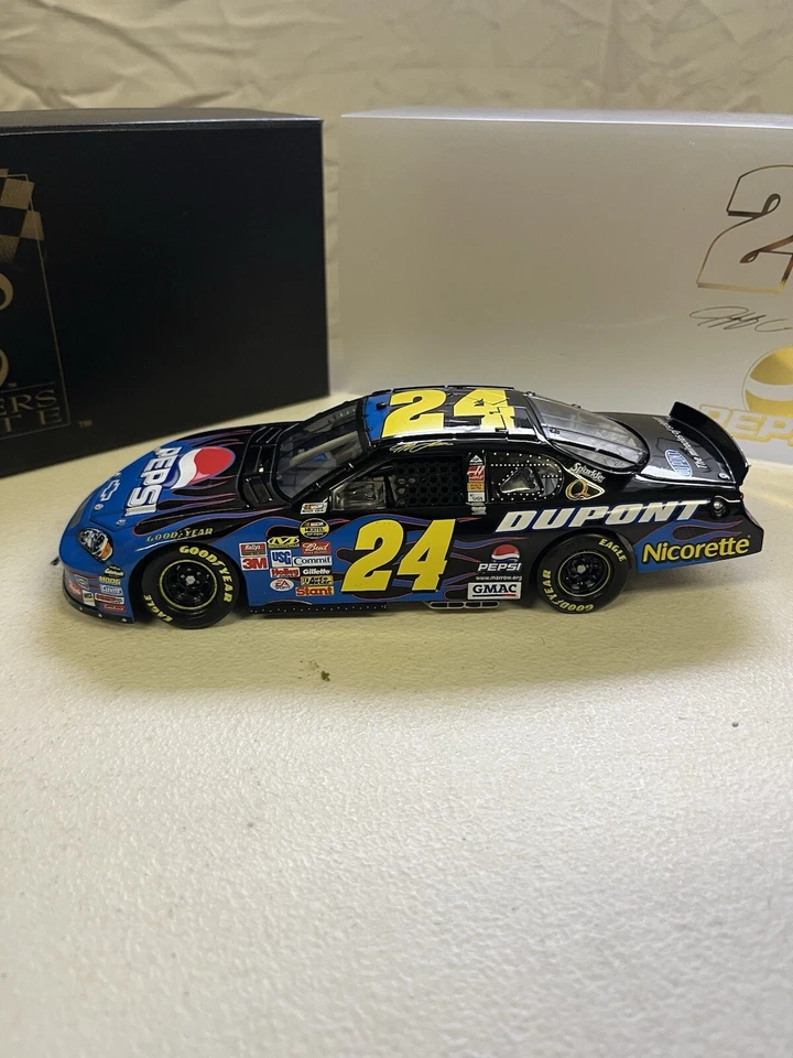 Jeff Gordon #24 Pepsi 2007 Monte Carlo SS Owners Elite 16/2.007 Foto 3 de 4