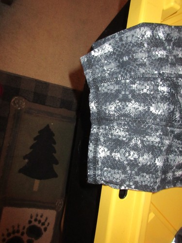 CHOOSE- 6 Different Pairs of Ten Gear Womens L Yoga/workout Shorts - Picture 3 of 10