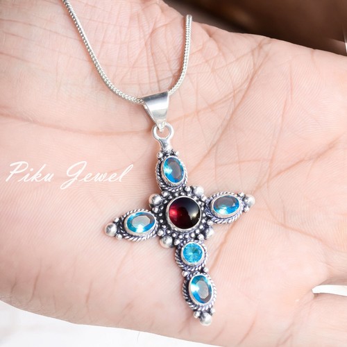 Ciondolo croce cristiana in argento sterling 925 con topazio blu svizzero e... - Foto 3 di 5