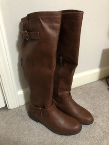 shoedazzle flat boots