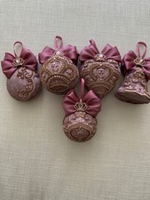 Holiday & seasonal decor, ornaments, x-mas tree decorations, new year gift