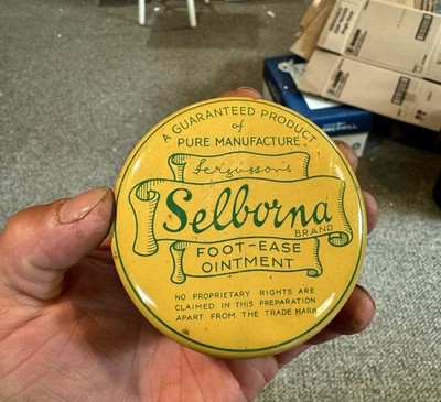 Fergusson s Selborna Foot Ease Ointment Reading England Vintage Adv Tin Can Nice