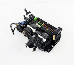 2013-2015 Ford Fusion MKZ Smart Junction Box SJB DG9T-15604-CL OEM Used