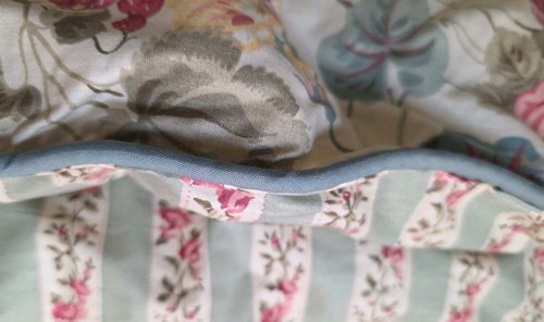 Vintage Laura Ashley Melrose Full Comforter Floral Cottage Core NICE! - Picture 6 of 6