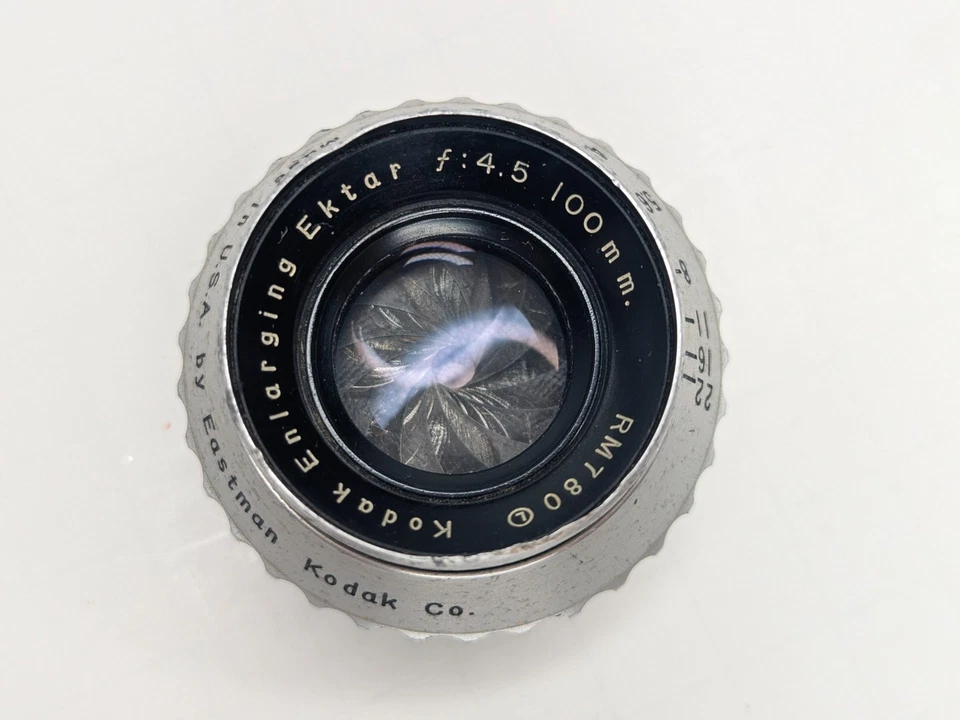 Set of Kodak Filters, Enlarging Ektar F4.5 100mm RM780, Adapters and Cases - Image 4 of 4