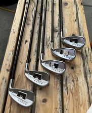 ONOFF AKA 2024 Iron Set 5pc 6-9 PW Smooth Kick MP524I Graphite R2