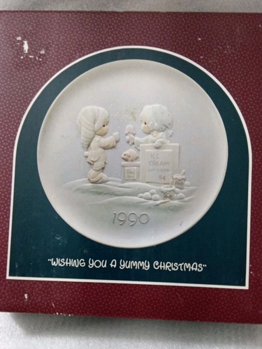 Four 1990s Enesco Precious Moments Annual 8.5"Porcelain Collectors Plates '90-94 - Picture 9 of 13