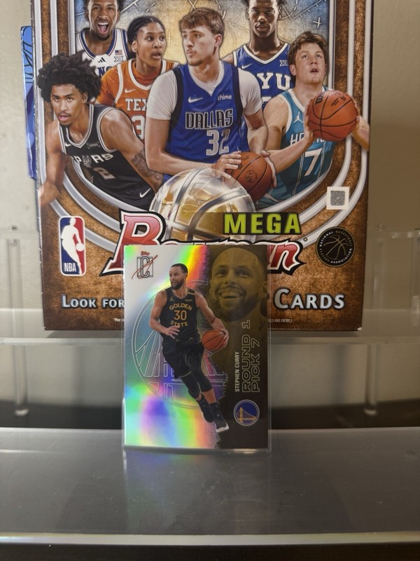 TOPPS SIGNATURE CLASS 25-26 STEPHEN CURRY WARRIORS #52 REFRACTOR BASKETBALL