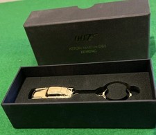 Aston Martin 007 DB5 Gold Coloured Keyring