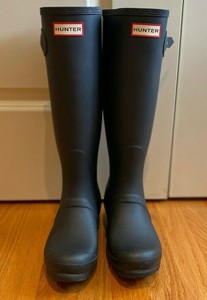 black matte tall hunter boots