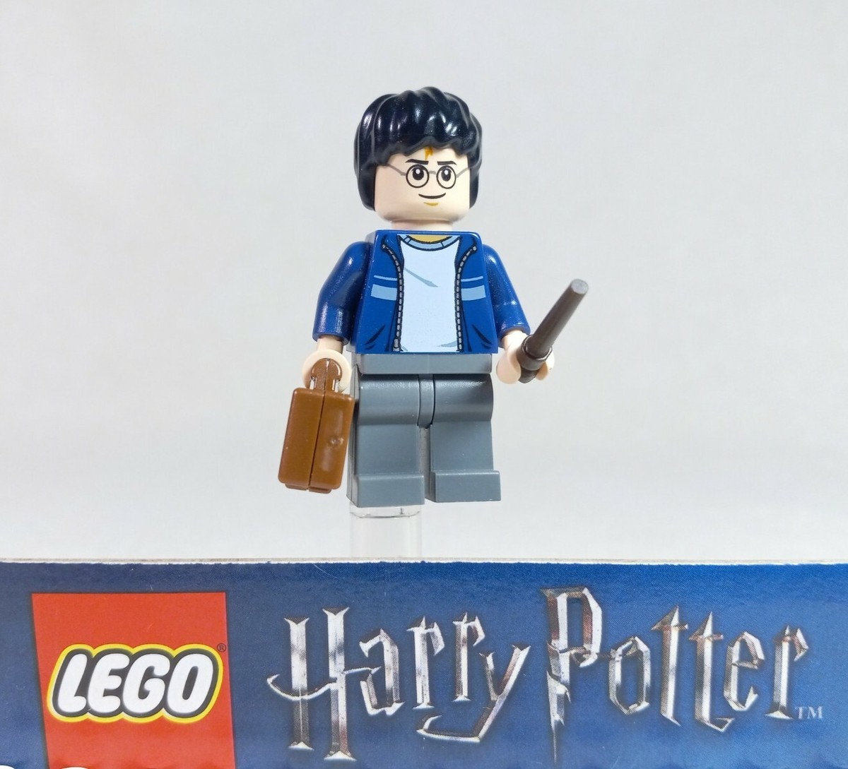 LEGO Harry Potter Minifigure from 2010 set 4841 Hogwarts Express