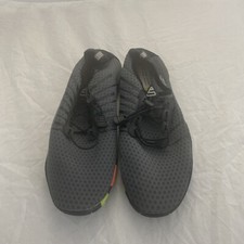 simori men  s size 42 water shoes