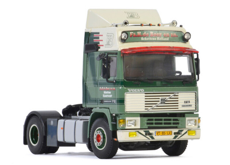 33R-015 WSI 1/50 ボルボ FH2 GLOB.XL 6×2 WSI Volvo FH2 Globetrotter The Chief 1:50 Scale Diecast