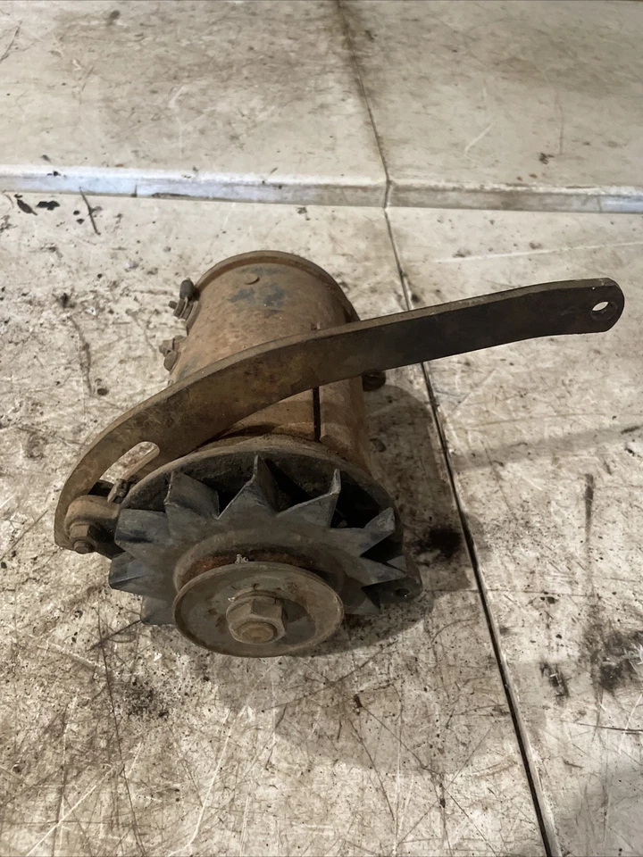 1960-64 Studebaker Champ Generator OEM Delco Remy 12V Charging Unit 259 289 #1 - Image 2 of 4