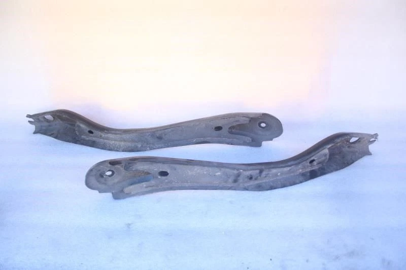 Cadillac CT5 2020 2021 suspensión delantera soportes 2,0 L tracción trasera Foto 2 de 4