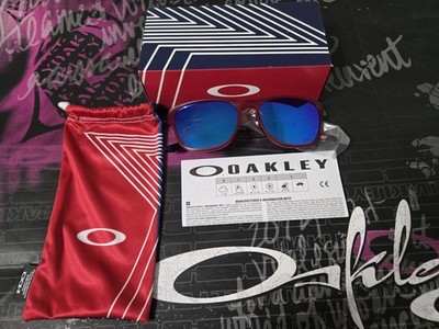 Rare Oakley 4th Of July USA Manorburn Transparent Red Prizm Sapphire OO9479-0756