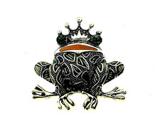 FROG PRINCE Brooch pin black /green 1.5x1.5 party favor prize  crown GIFT #5